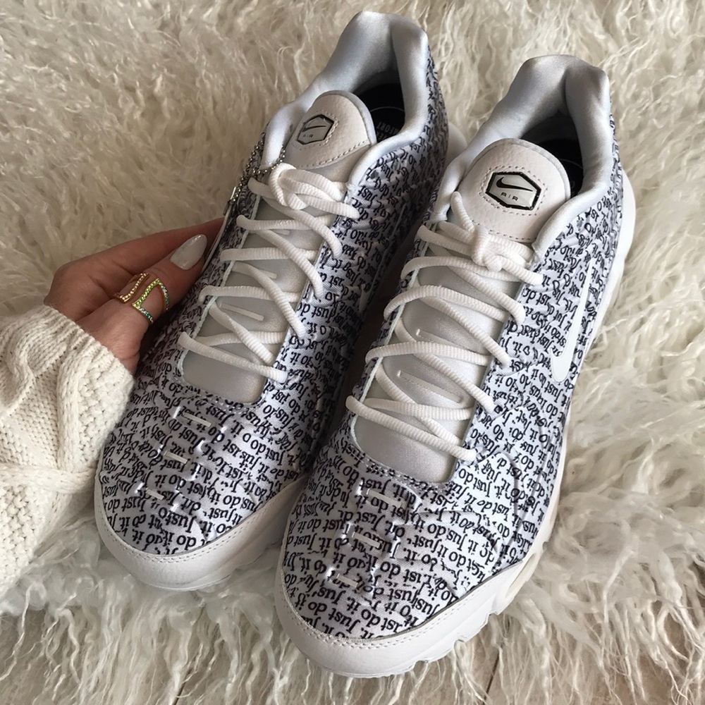NWT Nike Air Max Plus special edition - Picture 4 of 8